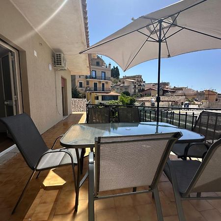 We Home Taormina Center With Parking Zewnętrze zdjęcie