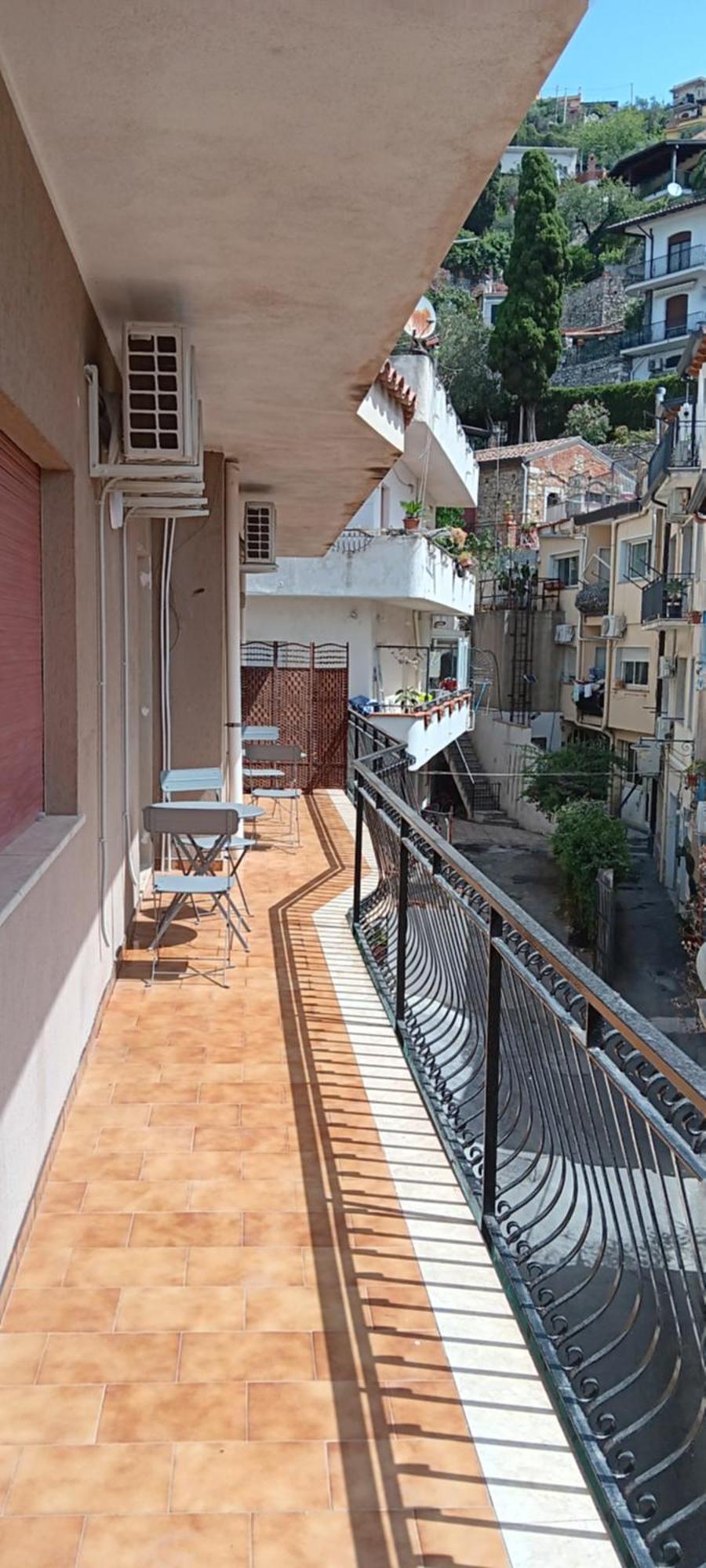 We Home Taormina Center With Parking Zewnętrze zdjęcie
